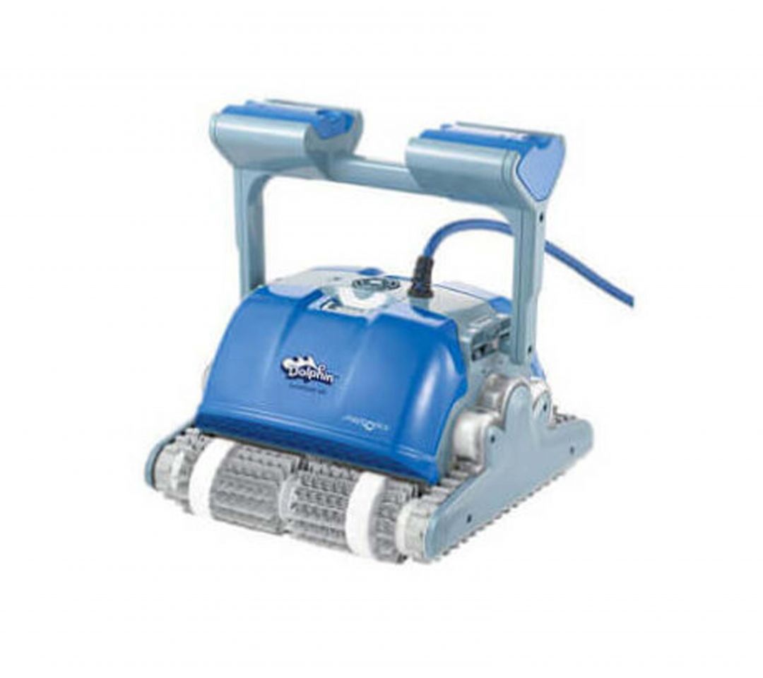 Disinfection - Cleaning Robotic pool cleaner Dolphin M400